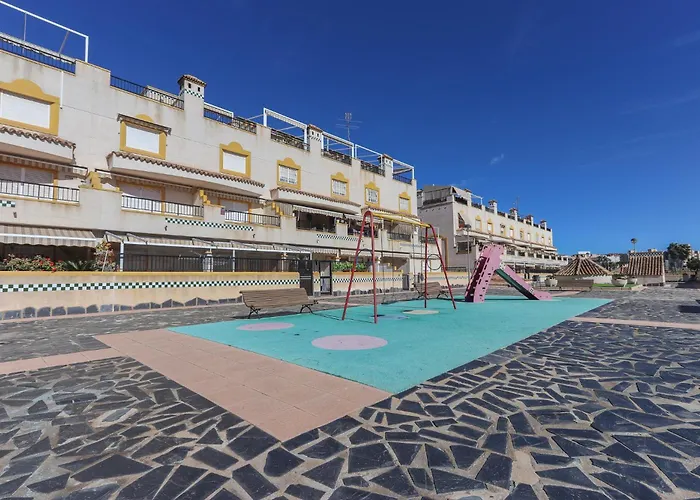 032 - Parque Y Playa 001 - Comfortholidays サンタ・ポラ