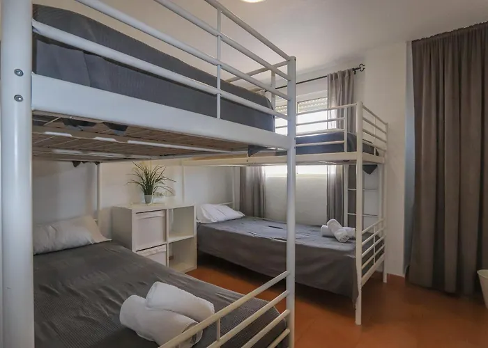 032 - Parque Y Playa 001 - Comfortholidays アパート サンタ・ポラ